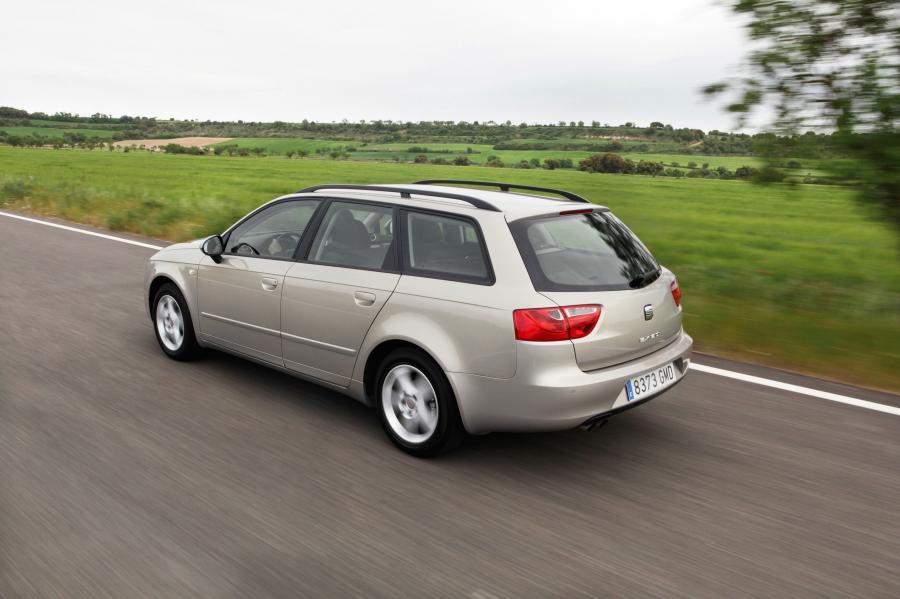  Seat Exeo ST 2009 года  (фото 20 из 203)